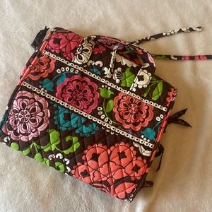Vera Bradley Hanging Toiletry Bag Lola Pattern